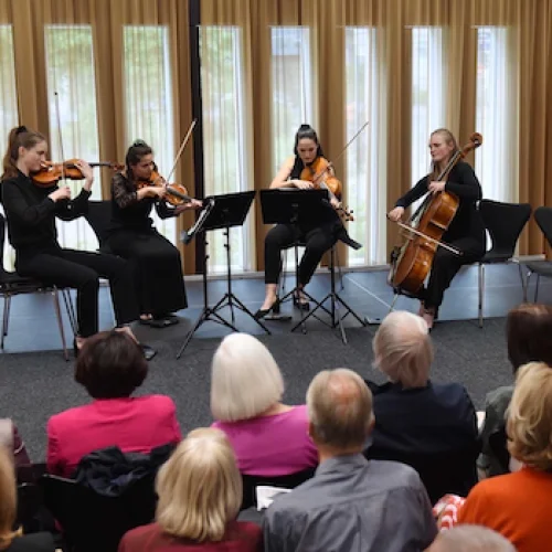 Das Elaia Quartett, ein Ensemble mit Musikerinnen aus der Jungen Deutschen Philharmonie